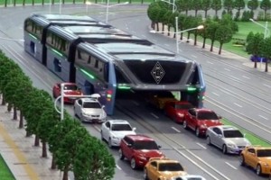 tunnelbus.jpg